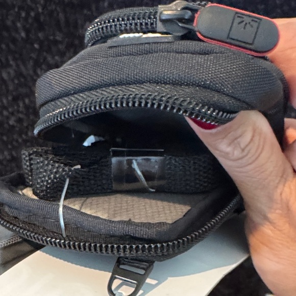 Case Logic Black Camera Bag - Picture 4 of 6